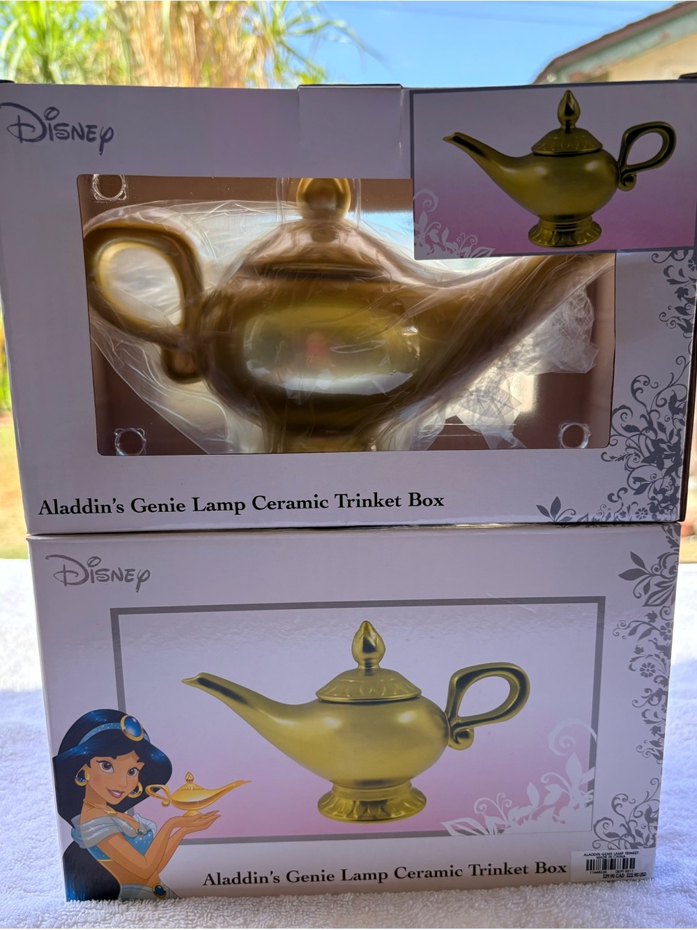 Disney Gold Aladdin Genie Lamp Ceramic Trinket Box